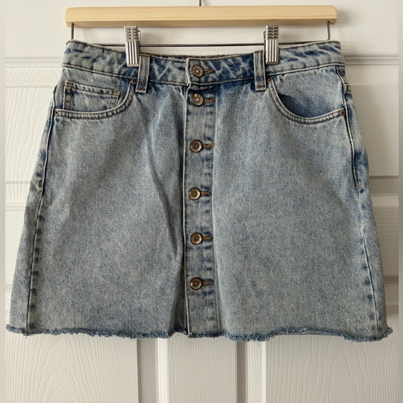 Zara denim mini skirt - Picture 2 of 2